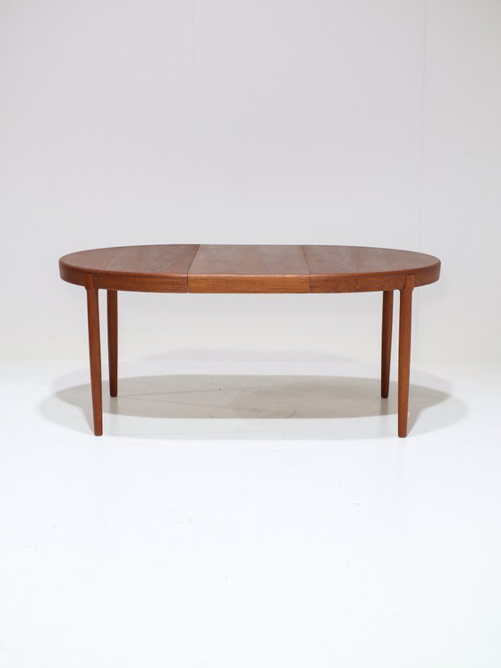 Image 1 of Uitschuifbare ronde eettafel teak Deens vintage jaren '60