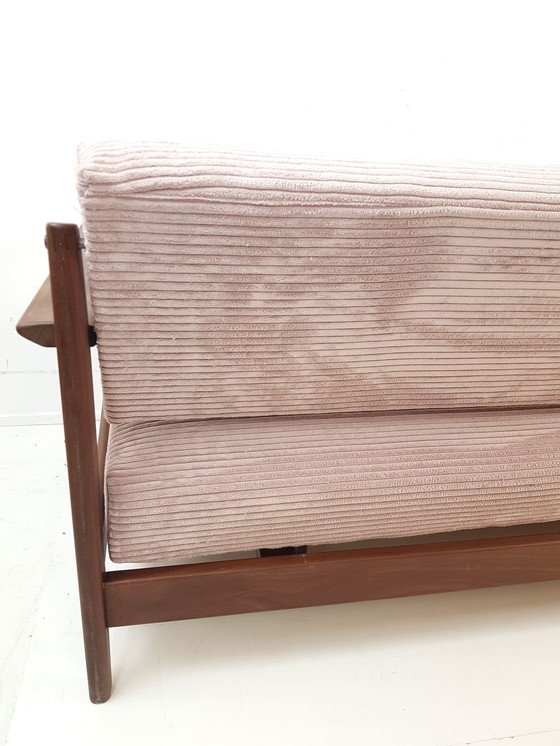 Image 1 of Panca vintage in teak, rosa pastello chiaro, recentemente rivestita