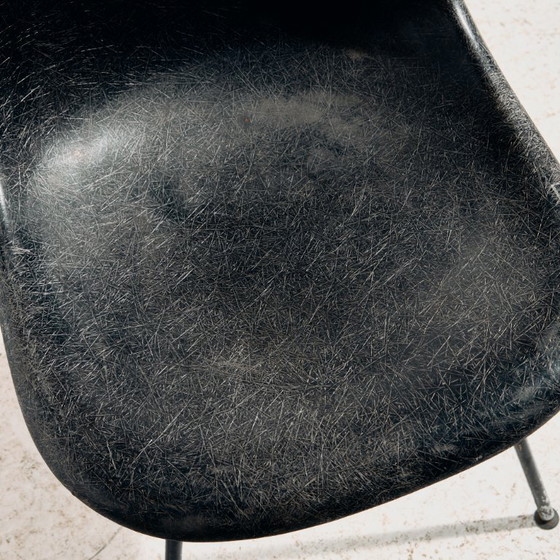 Set di 4 sedie MK11682 DSX di Charles e Ray Eames. – Vitra, Sedie da camera, Fiberglass, Metal (photo 7 of 37)
