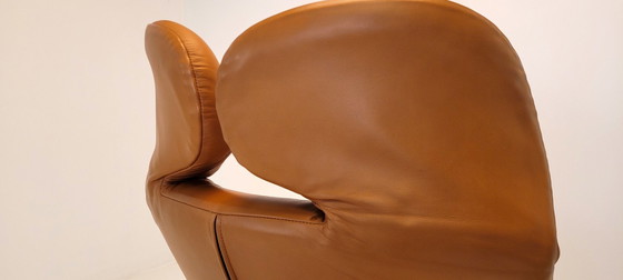 Image 1 of Cassina 111 Wink fauteuil van Toshiyuki Kita