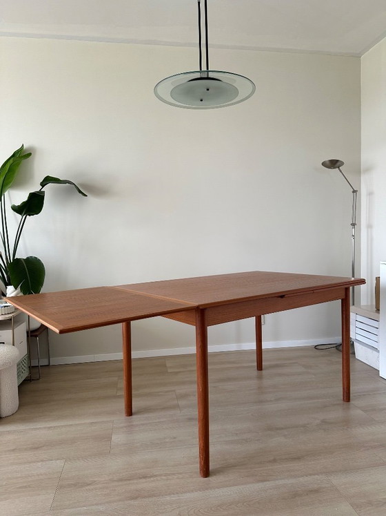 Image 1 of Vintage Danish Teak extendable table - Høng Stolefabrik