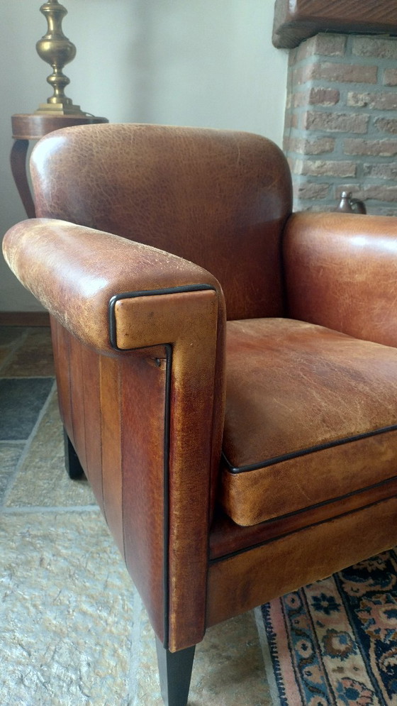 Image 1 of Salón Atelier - cuatro sillas de piel de oveja