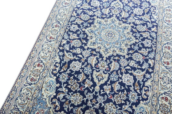 Image 1 of Handgeknoopt Perzisch tapijt - Nain 9La met zijde - 220 x 135 cm