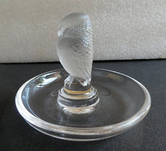 Petit Faucon, Coupelle à Bagues, Cristal, Lalique, France années 1970 – Objets déco, Glass (photo 2 of 6)