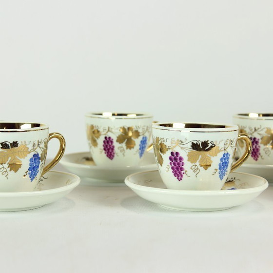 Image 1 of Porseleinen koffie- of theeset van Ditmar Urbach, 6 kopjes, jaren 1940