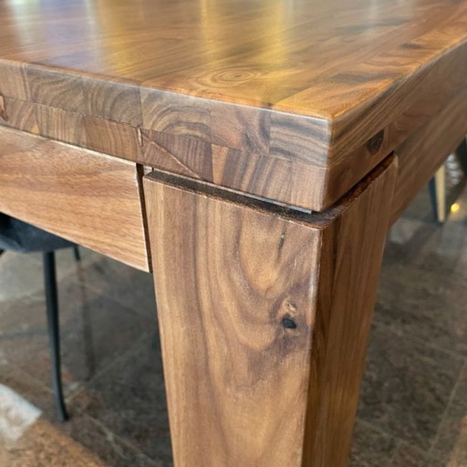 Eettafel Tracy 160 x 90 cm - Notenhout - IN.HOUSE