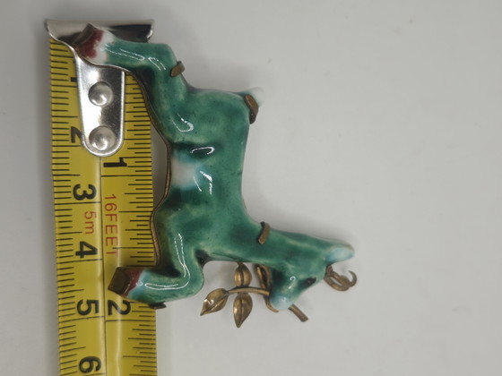 Schiaparelli/Neuquelman Brosche – Bildhauerei, Ceramic, Brass (photo 8 of 13)