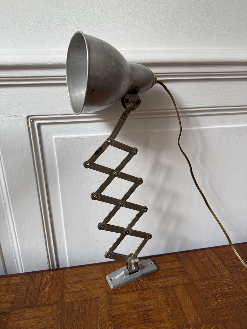 Vintage-Industrie-Werkstattlampe Mazda zigzag verchromt | €140 | Whoppah, image size:960x1280
