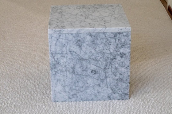 Tavolino in marmo di Carrara, Tavolini, Bianco, Modern (foto 2 di 5)