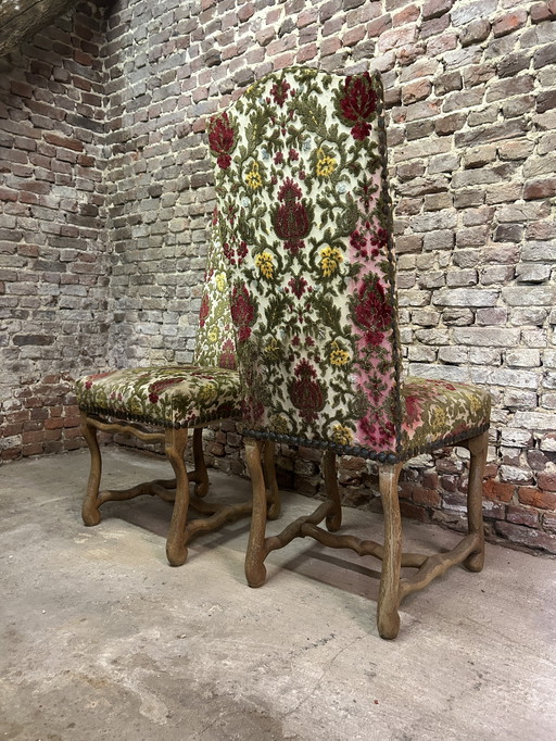 Unique set of 8 Os de Mouton chairs