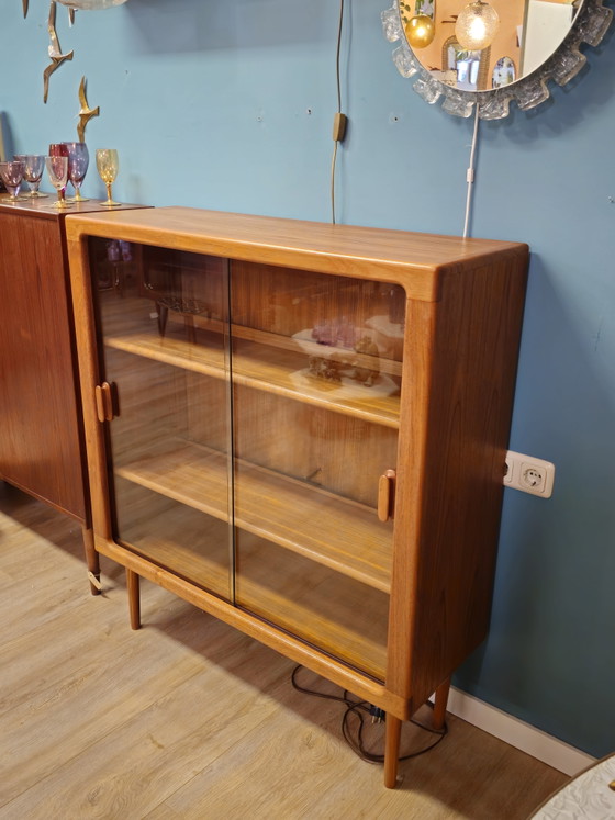 Image 1 of Vintage Teakhouten Vitrinekast Silkeborg Vitrine Kast Kastje