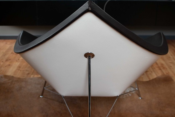 Image 1 of 2x Vitra Coconut Chairs – Leder Premium Nero – Design George Nelson