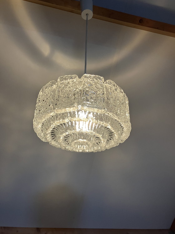 Image 1 of Vintage IJsglas Hanglamp van Glashutte Limburg Duitsland