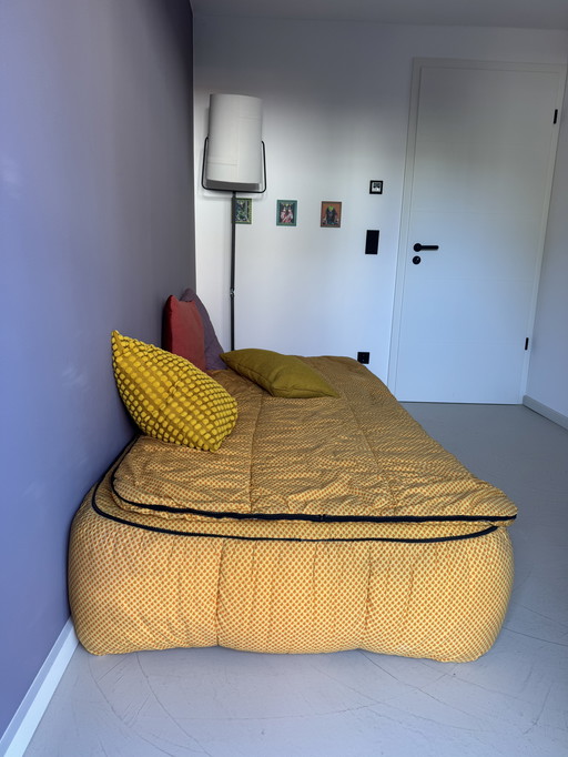 Strips Single Bed, Cini Boeri pour Arflex 1972