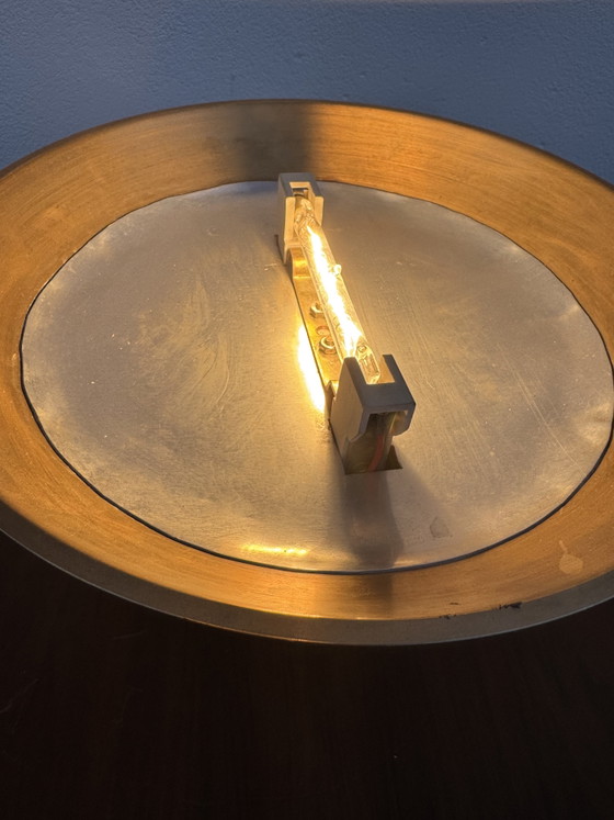 Image 1 of Lampada da tavolo alogena in bronzo massiccio degli anni '80.