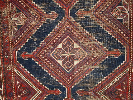 Image 1 of Handgemaakt antiek Perzisch Shiraz-tapijt met een verweerde look, 152 cm x 342 cm, 1900 - 1C464