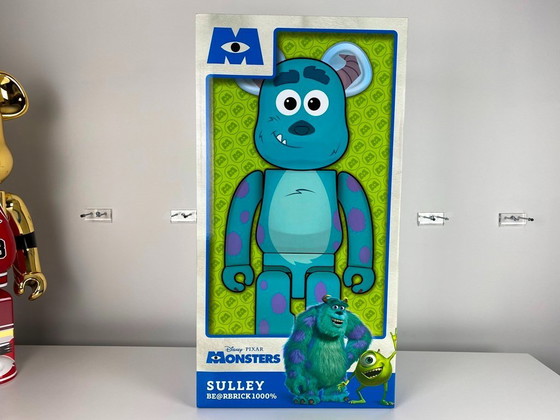 Image 1 of Bearbrick Disney Pixar Monsters inc SULLEY versione 1000% MEDICOM toys