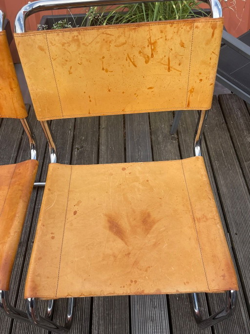 Thonet S 33 - Der Designklassiker von Mart Stam aus Büffelleder