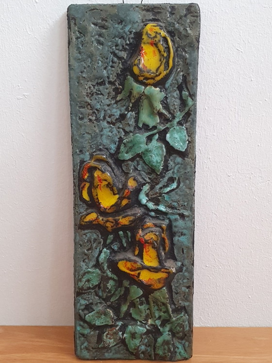 Image 1 of Vintage 3D-wandpaneel met keramisch bloemenpatroon, retro decoratie uit de jaren 70.