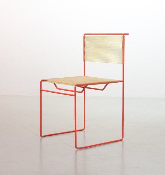 Image 1 of Einzelner minimalistischer, leuchtend roter italienischer Flyline „Spaghetti“-Beistellstuhl von Giandomenico Bellotti, Italien, 