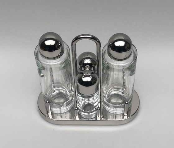 Image 1 of Het is bloederig, maar Alessi.