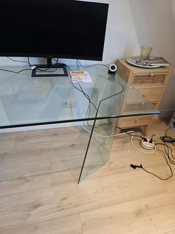 Prachtig Bureau Glas Met Handgeblazen Poten (photo 4 of 6)