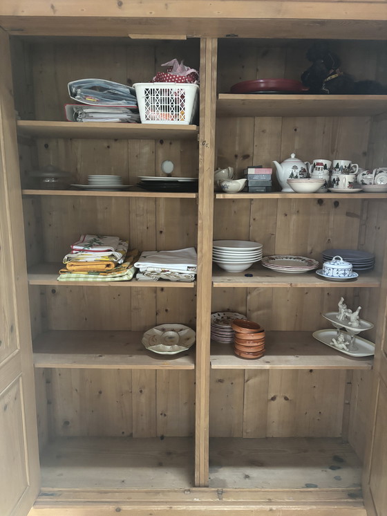 Image 1 of Grenen kast