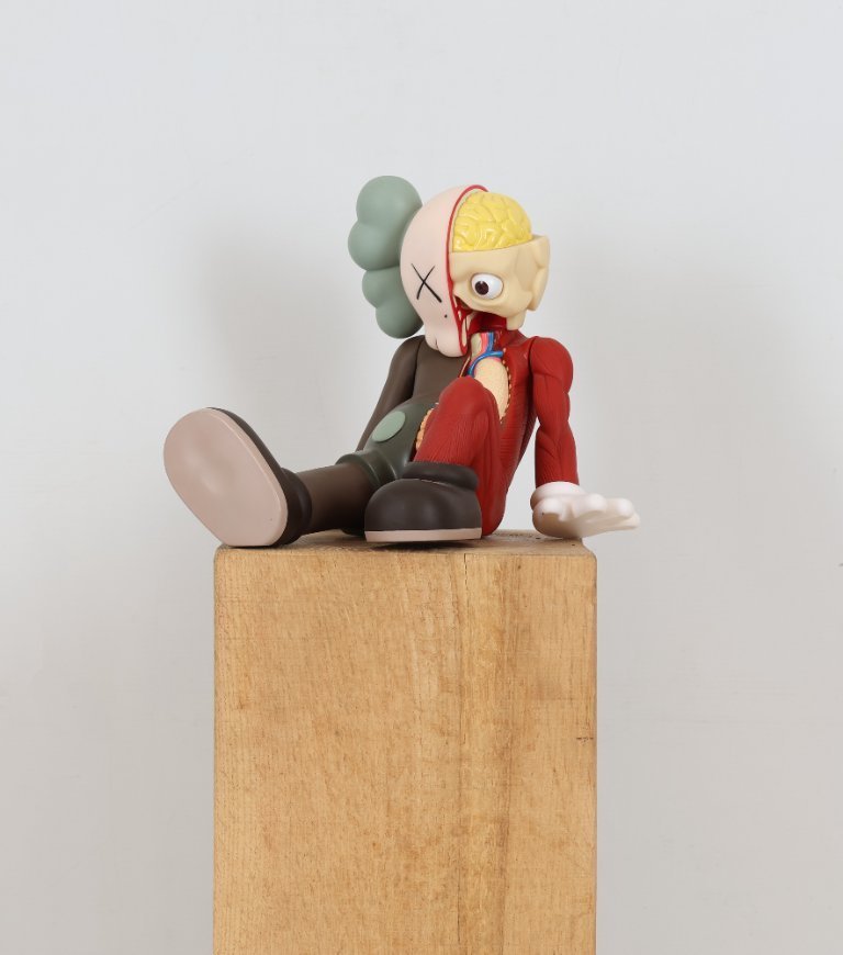 Kaws - Resting Place Companion | €600 | Whoppah