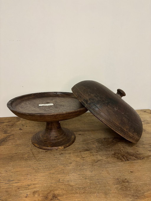 Plateaux d'offrandes balinais ; "Dulangs