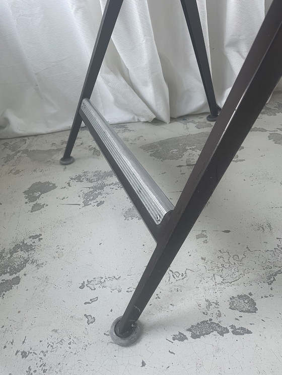 Image 1 of Antwortzeichenbrett, Ahrend der Kreis, Friso Kramer und Wim Rietveld