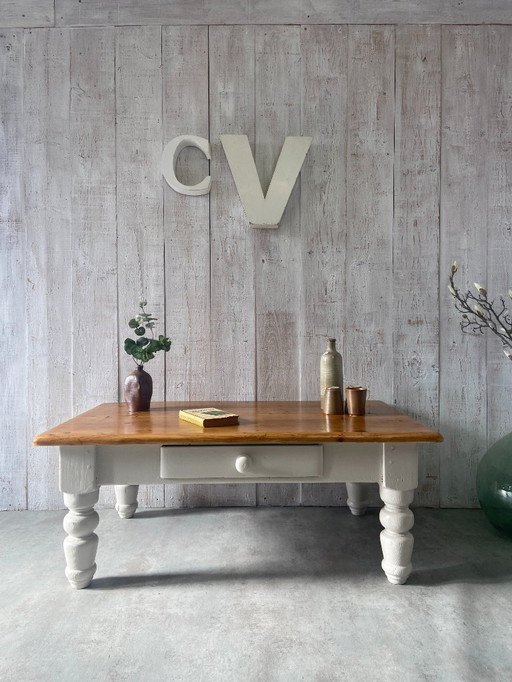 Vintage farmhouse coffee table