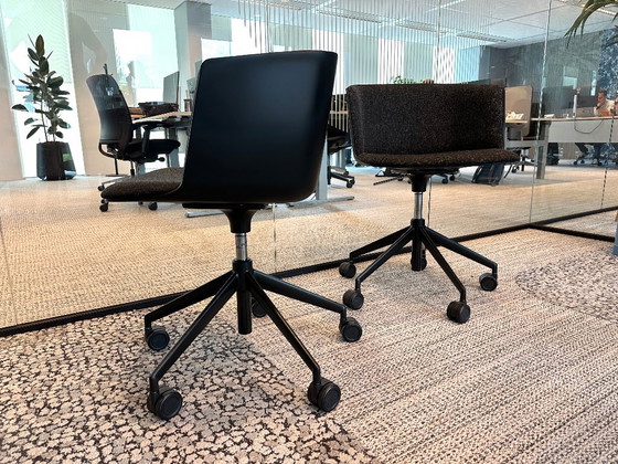 (16 piezas) Silla Lapalma Cut Design - F. Rota – Sillas giratorias, Plastic (photo 8 of 8)
