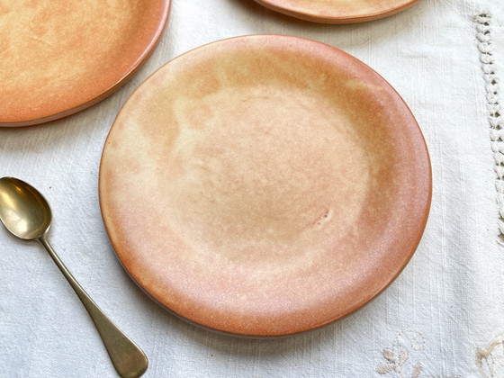 3 Petites Assiettes Vintage en Grès Vallauris – Vaisselle, Mid Century Modern (photo 3 of 9)