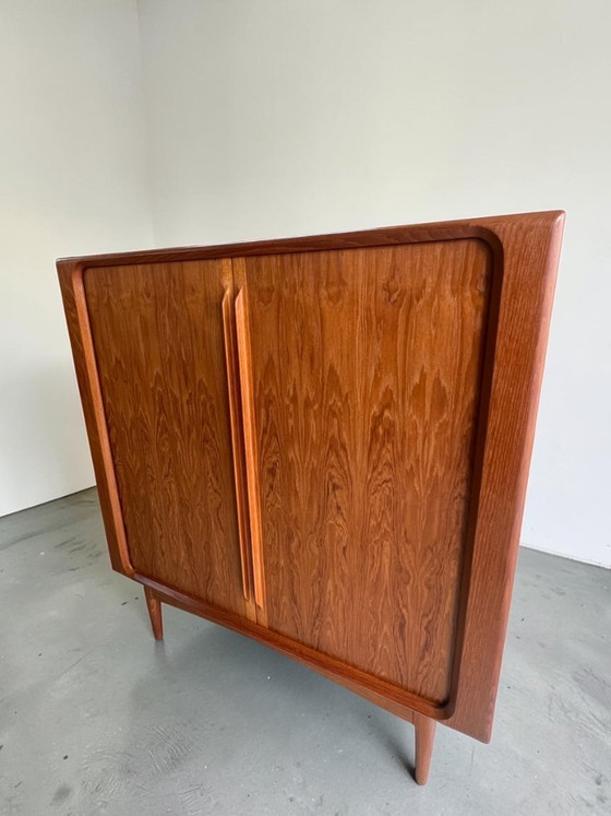 Image 1 of Bernhard Pedersen & Søn Tambour kast in teakhout, Denemarken – Origineel BPS-M label & volledig afgewerkte achterkant
