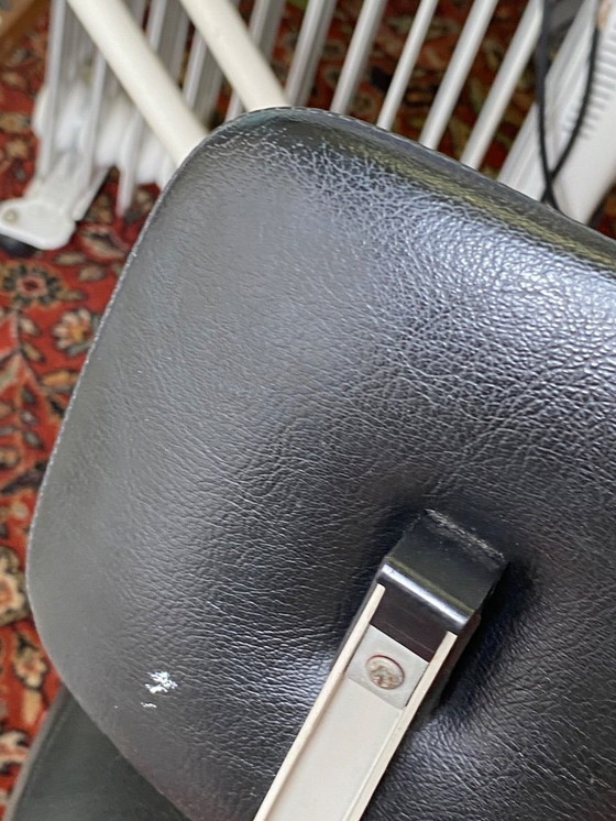 Image 1 of 3х Friso Kramer chairs
