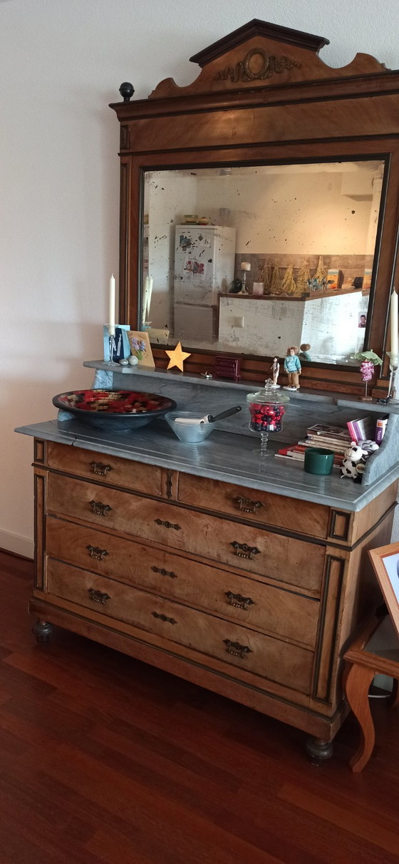 Image 1 of Aparador francés