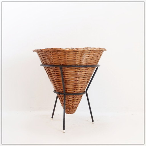 Large vintage basket in black metal and wicker - 1960s