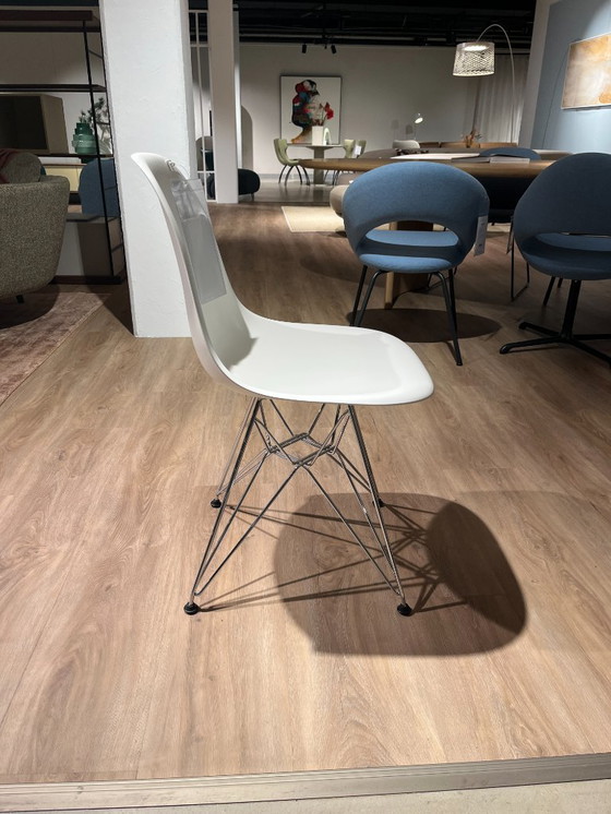 Image 1 of Vitra Eames DSR Plastic Side Chair