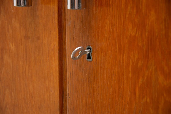 Image 1 of Kledingkast, Vichr & spol., jaren 1930, Tsjechoslowakije