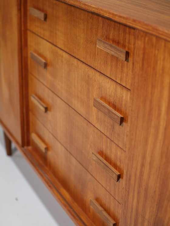 Image 1 of Dressoir Vintage Lowboard Teakhout Deens