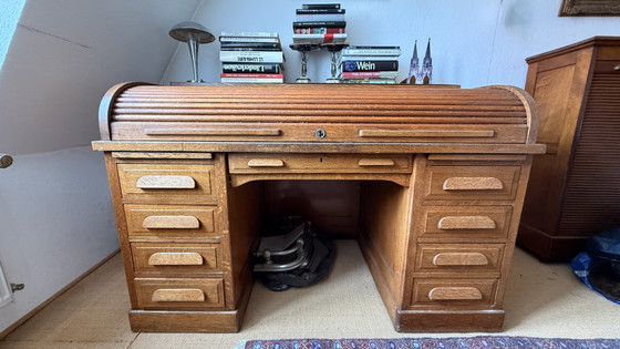 Grande scrivania antica in rovere con piano a rullo – circa 1900 – Scrivanie, Wood, Metal (photo 2 of 8)