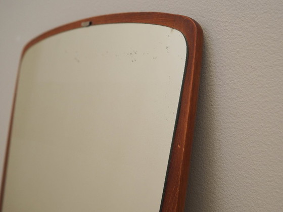Image 1 of Espejo con marco de teca, diseño danés, años 70, producción: Dinamarca