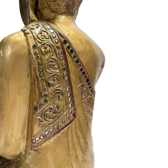Gilded Wooden Buddha with Glass Inlay from Myanmar, Strong Features – Sculpture (photo 7 of 16)