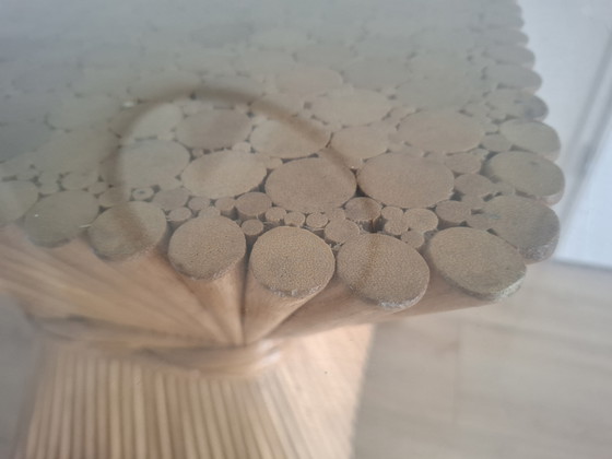 Image 1 of 'Wheat Sheaf' (korenschoof) tafel, ontworpen door John & Eleanor McGuire (of gemaakt in die specifieke stijl) uit de jaren 70.