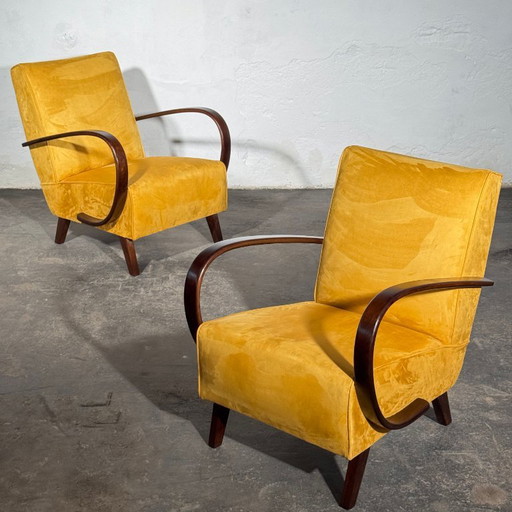 Een paar Jindrich Halabala Type C fauteuils, volledig gerestaureerd, jaren 1930. – Velvet, Wood