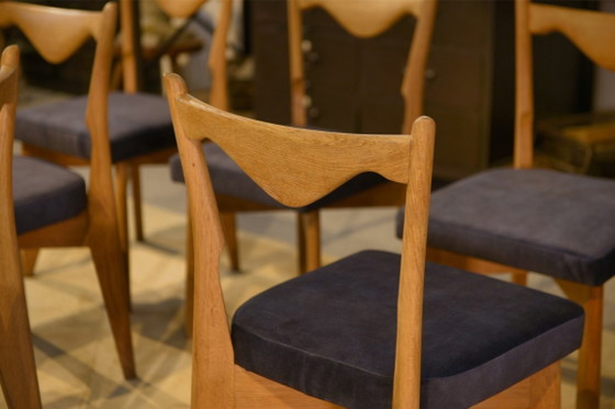 Image 1 of "Set van 6 stoelen van Guillerme en Chambron voor uw huis, jaren 1950"