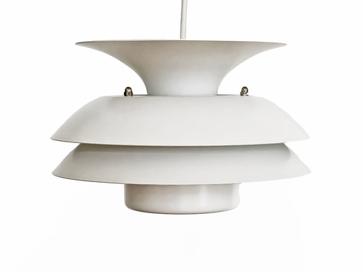 Lampe suspendue de taille moyenne à plusieurs niveaux par Kurt Wiborg pour Jeka Metaltryk, Danemark, années 1970