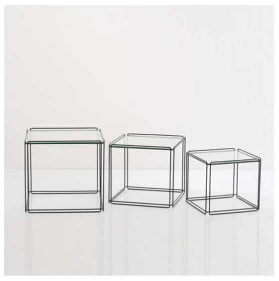 Image 1 of Tables d'appoint Cube Design Isocele (3) - Design Max Sauze - années 1970