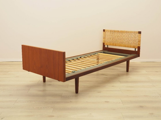 Image 1 of Letto in teak, design danese, anni '60, designer: Hans J. Wegner, produttore: Getama