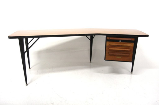 Scandinavian teak desk, Lindqvist Stålmöbler, Motala, Sweden, 1950